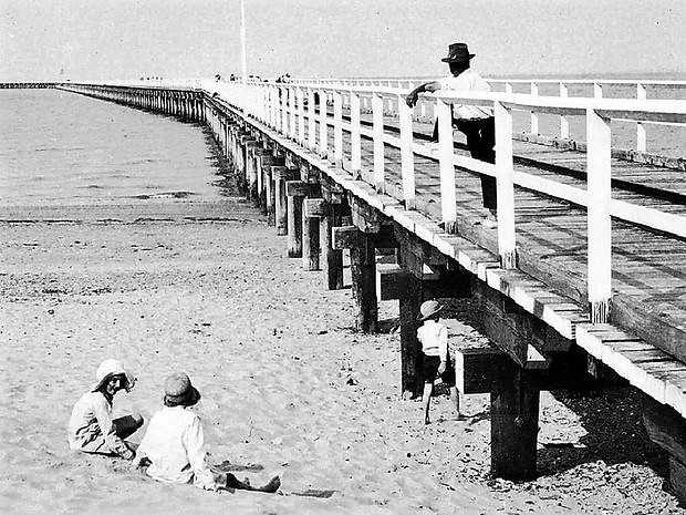 The Urangan Pier:100 Years of History