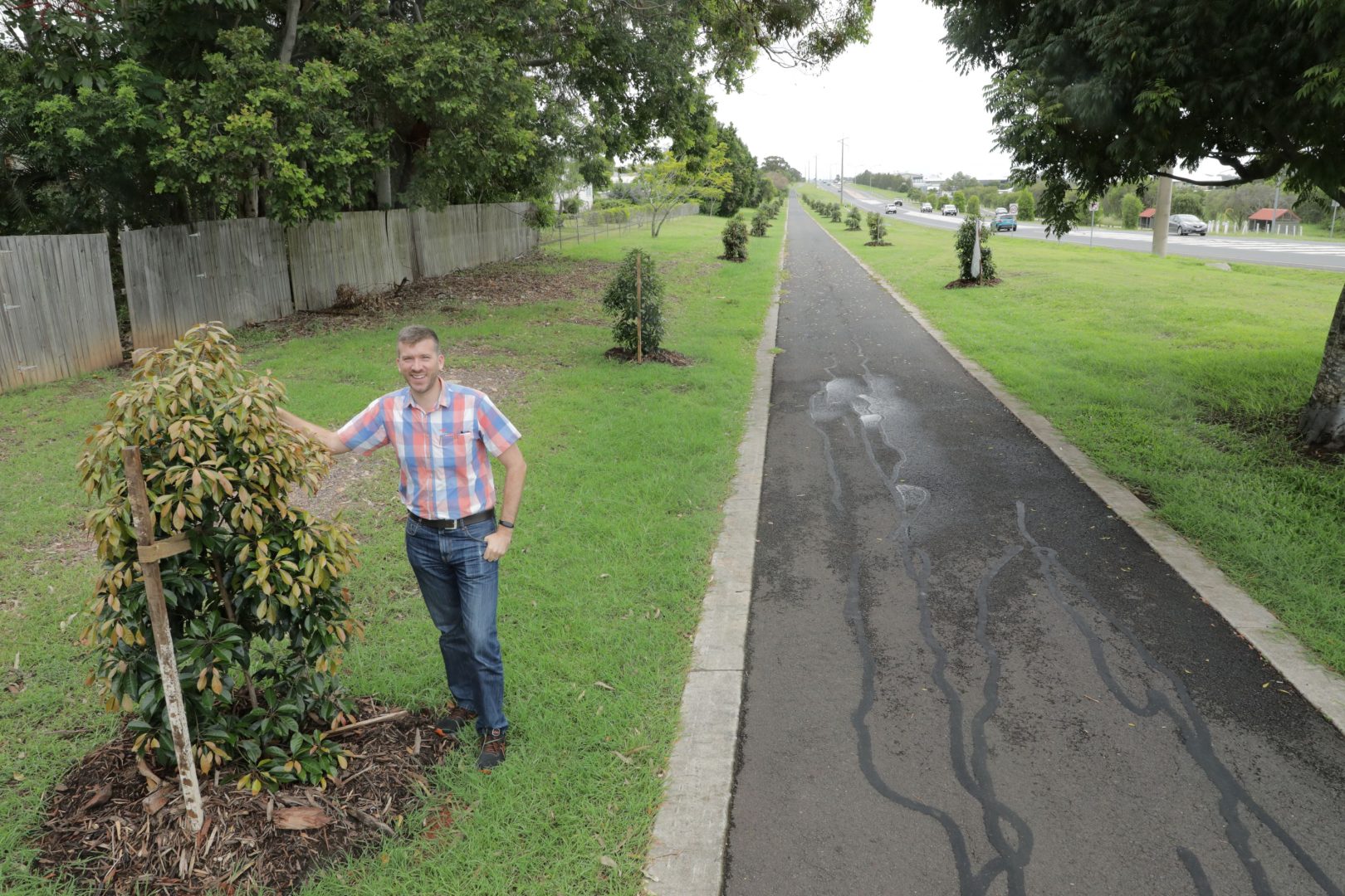 Shade and bush tucker on Rail Trail