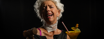 Tracy Harvey brings laughter, lyrics, and a whole lot of heart to Hervey Bay